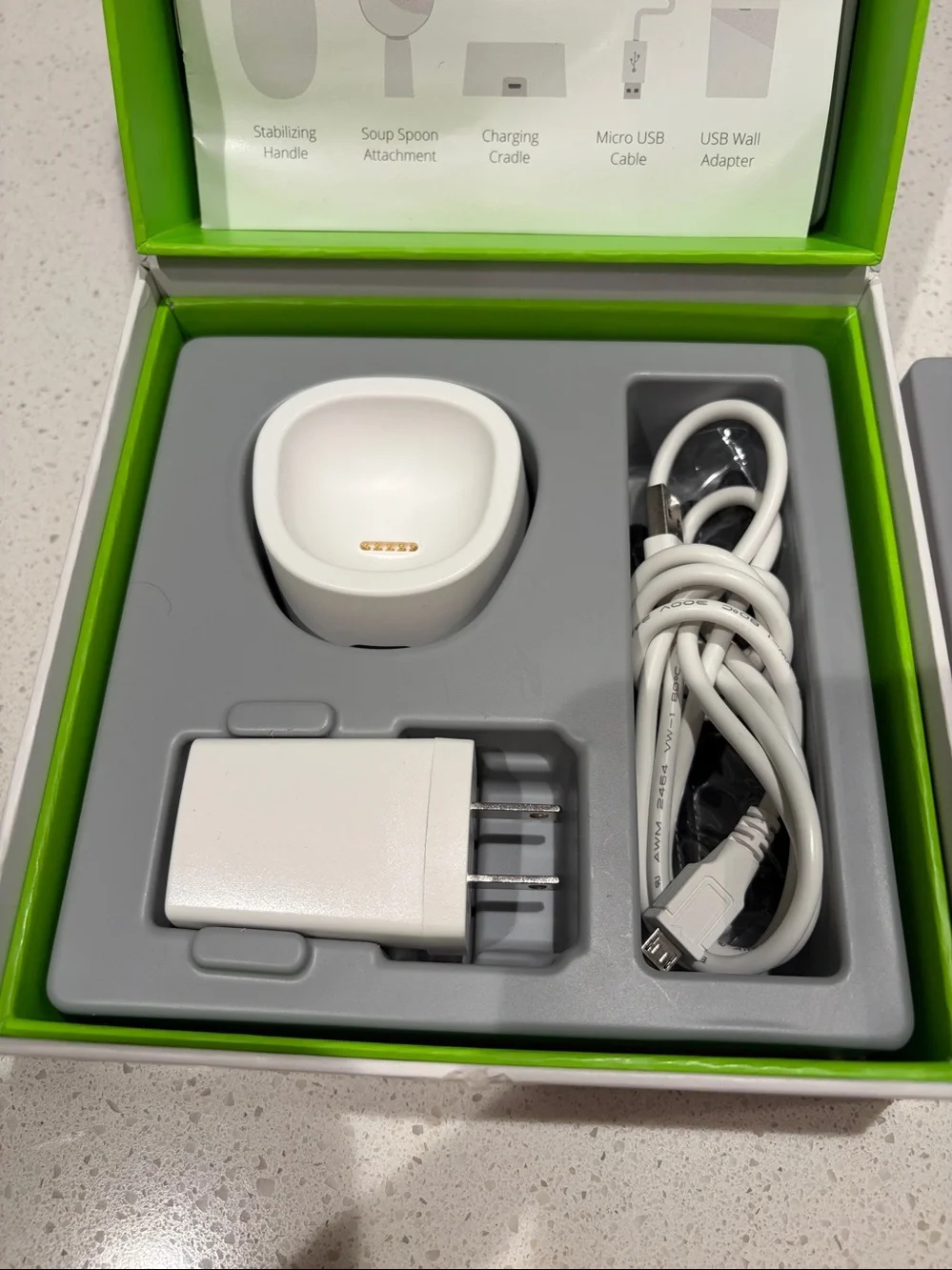 LIFEWARE - Starter Kit - Stabilizing Spoon and Charger